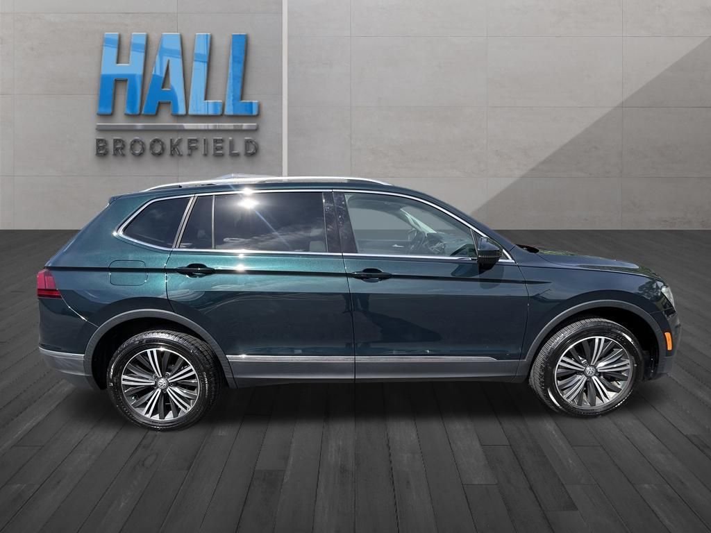 Used 2019 Green Volkswagen 2.0T SEL image 6