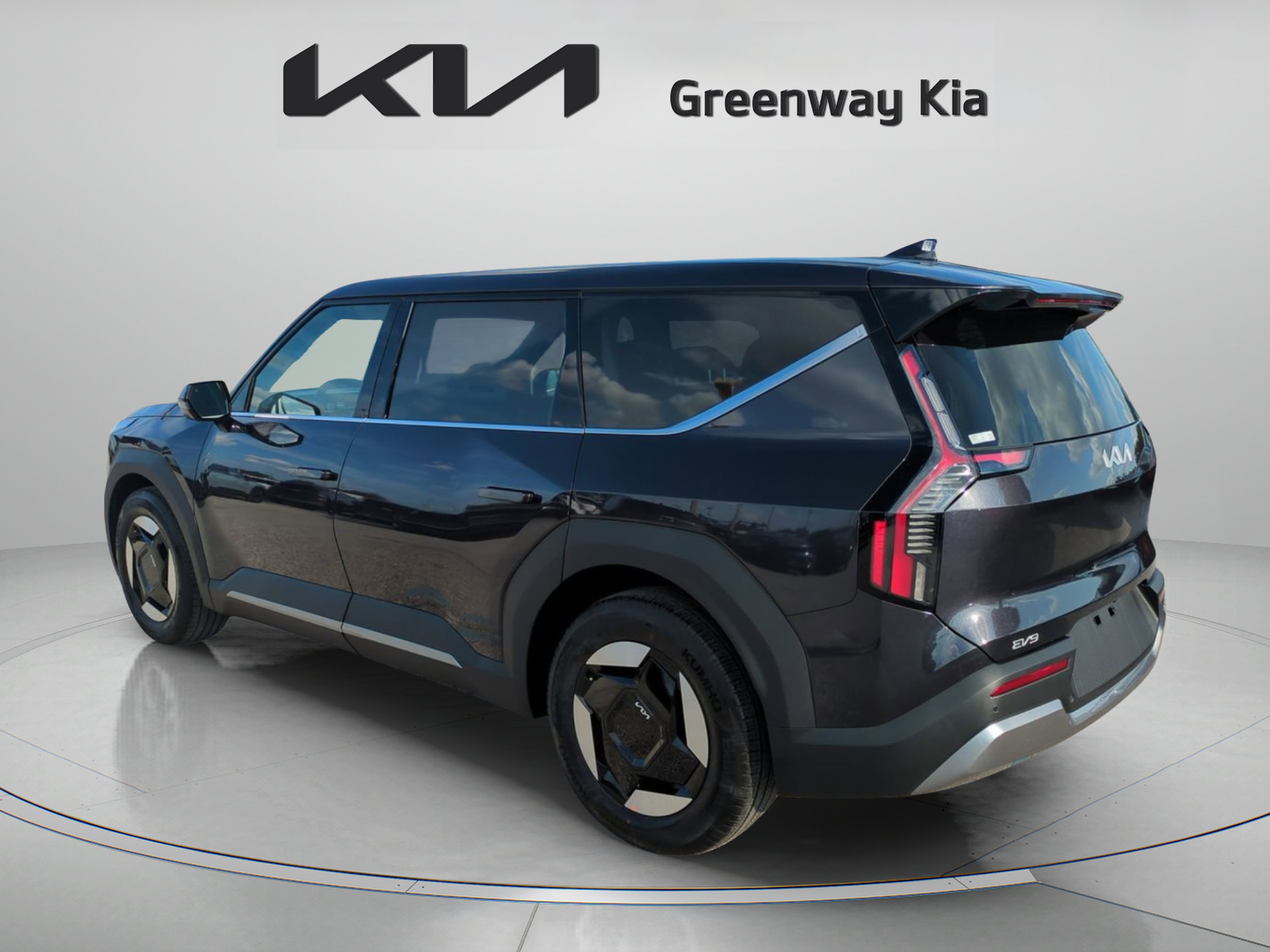 Certified Used 2026 Panthera Metal Kia Light Long Range image 6
