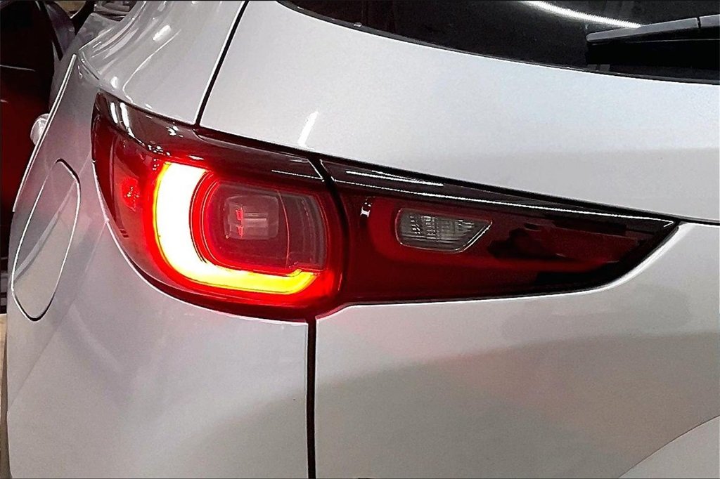 2023 MAZDA CX-5 - Image 28