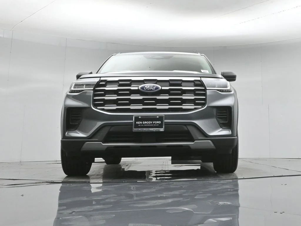 New 2026 Gray Ford Active image 45