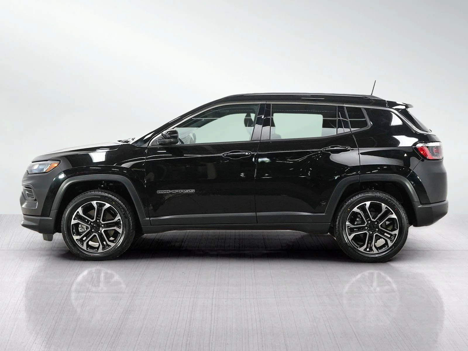 Used 2023 Jeep Compass Limited with VIN 3C4NJDCN7PT520999 for sale in Hopkins, Minnesota