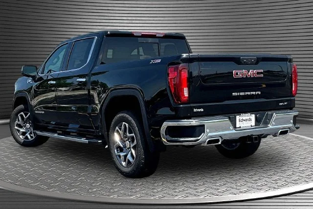 New 2026 Onyx Black GMC SLT image 3
