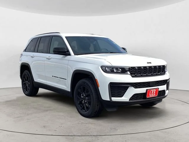 New 2026 Bright White Clearcoat Jeep LAREDO ALTITUDE 4X4 image 8
