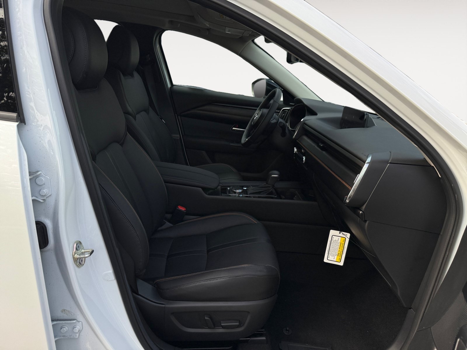 New 2026 Wind Chill Pearl Mazda Premium Plus image 19