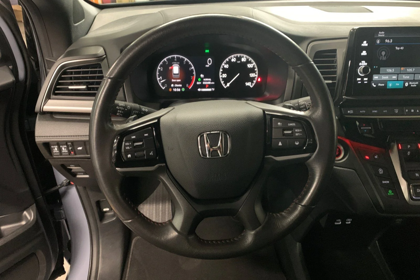 Certified Used 2025  Honda Sport-L image 27