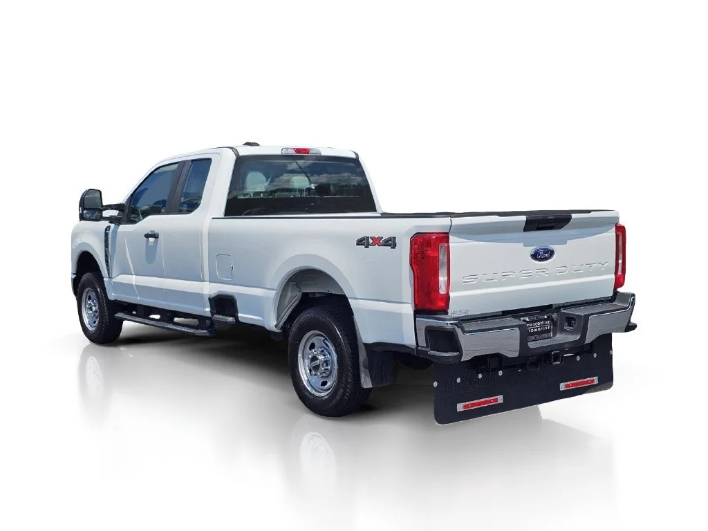 Used 2026 Oxford White Ford XL image 13