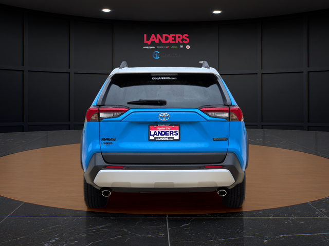 Used 2019 Blue Toyota Adventure image 3