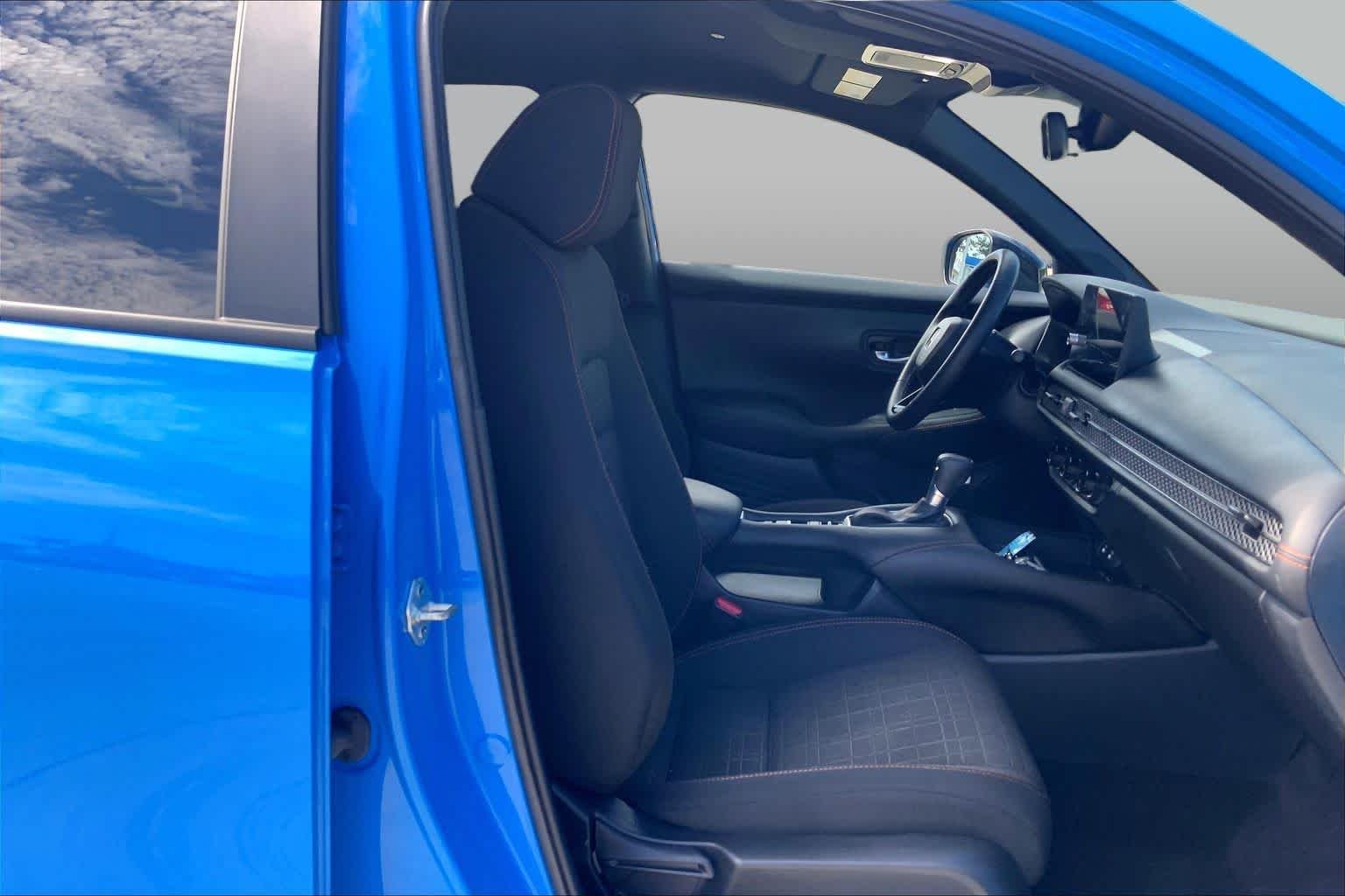 Used 2026 Boost Blue Pearl Honda Sport image 9