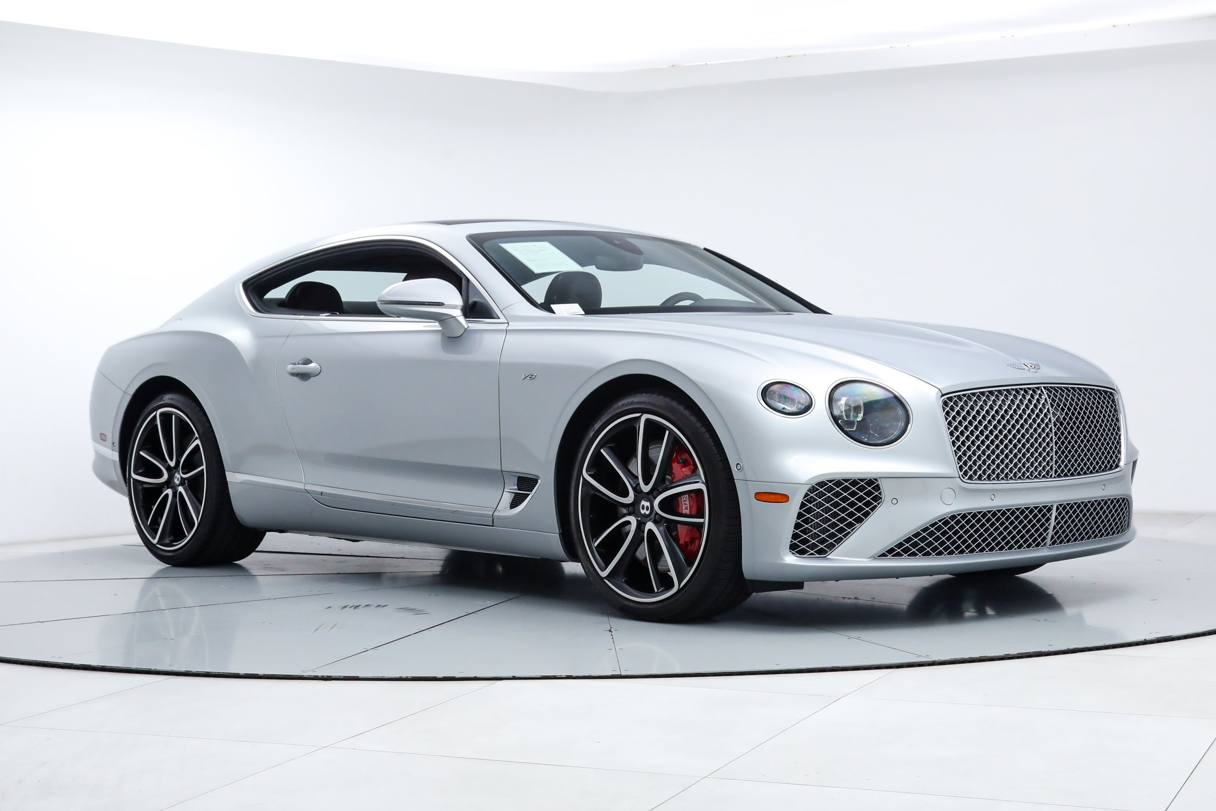 Used 2022 Silver Bentley  image 7