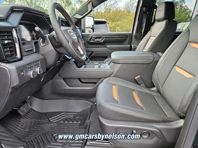 2026 GMC Sierra 2500HD AT4 - Photo 6