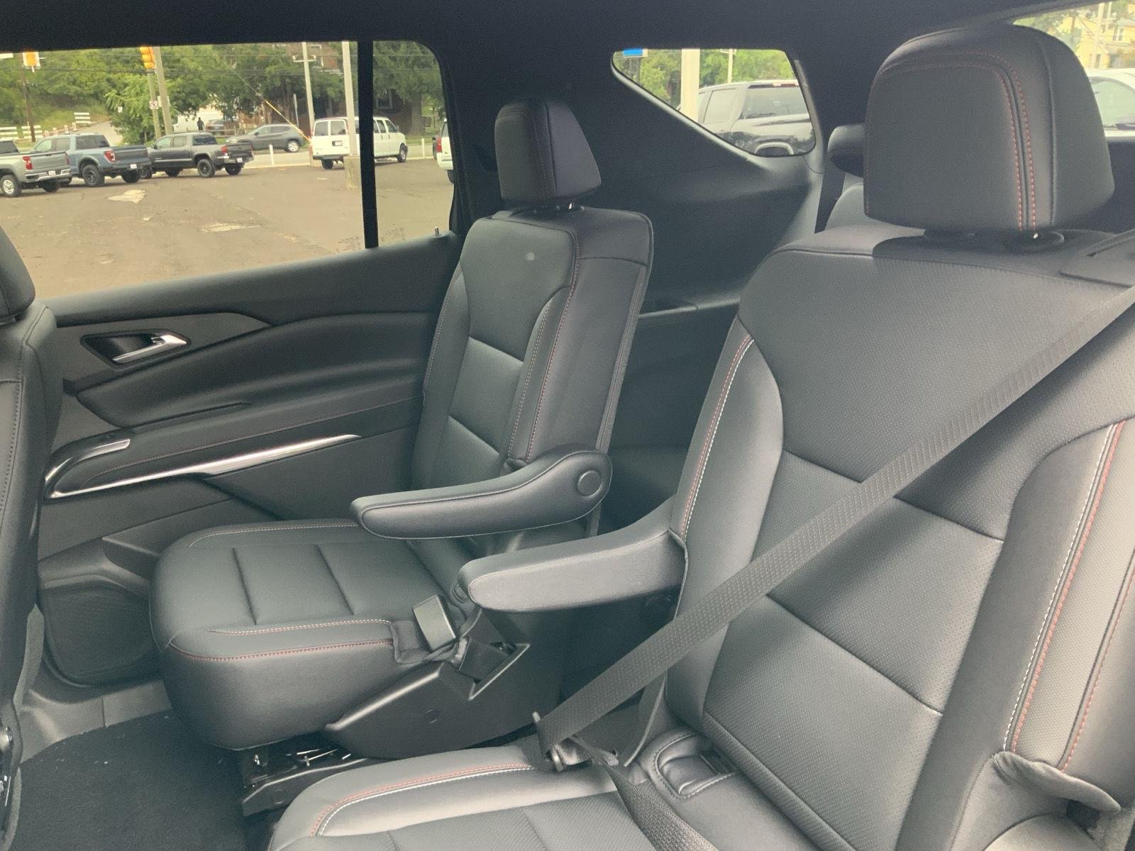2026 Chevrolet Traverse Z71 - Photo 11