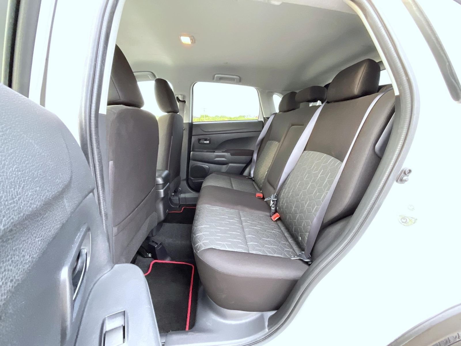 Used 2024 White Mitsubishi RALLIART image 19