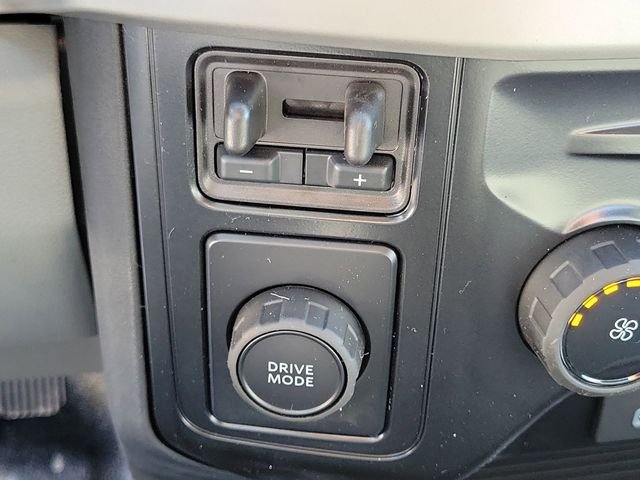 New 2026 Oxford White Ford F-550® XL image 10