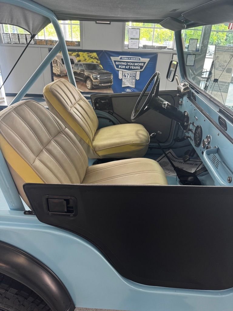 Used 1976 Blue Jeep  image 7