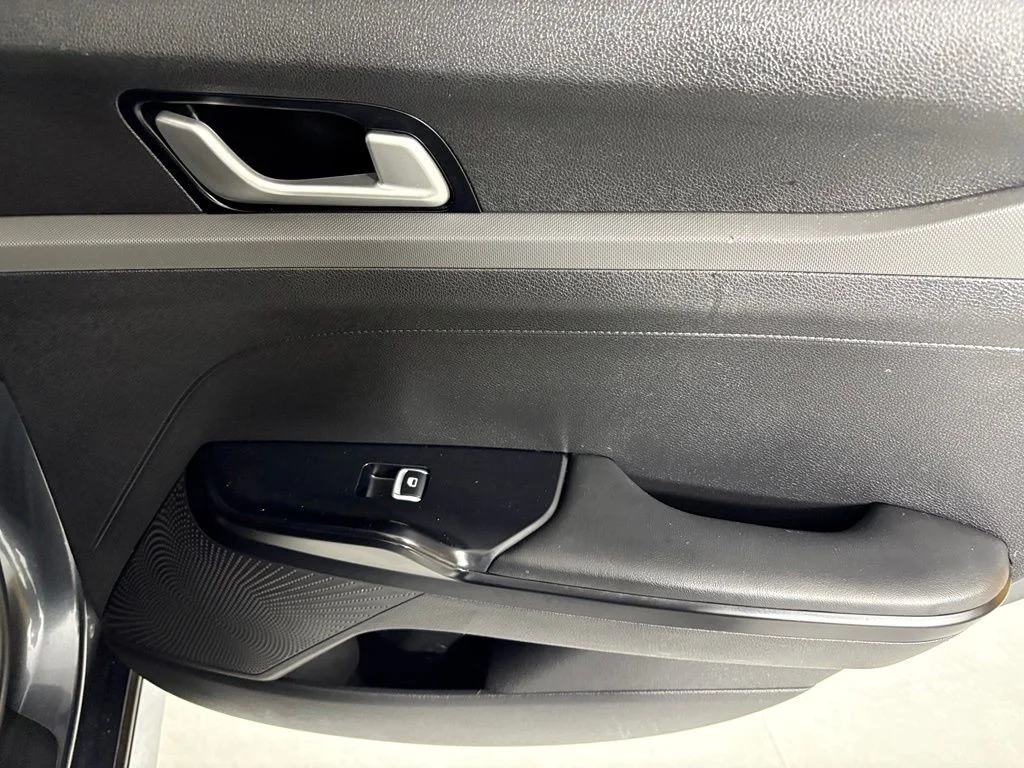 Used 2021 Gray Kia LXS image 14