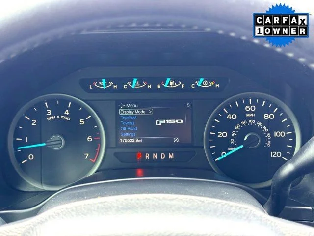 Used 2020 Black Ford XLT image 23