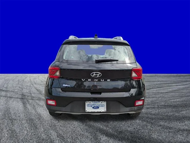 Certified Used 2022 Black Noir Pearl Hyundai SEL image 5