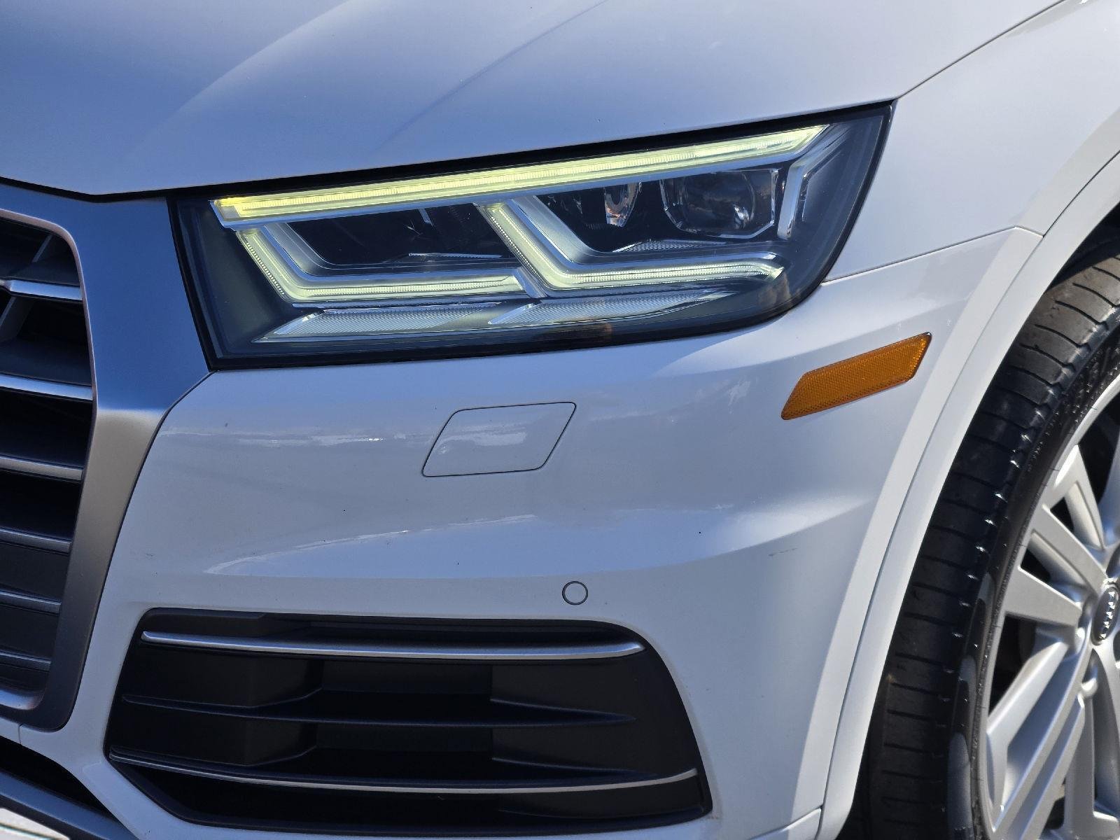 Used 2018 Ibis White Audi Premium Plus image 10