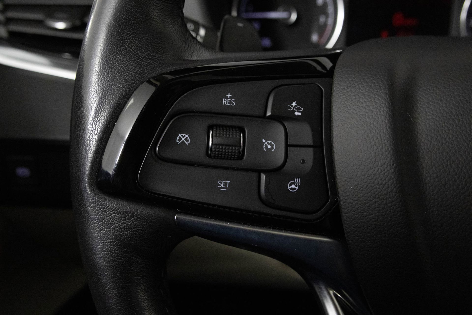 2023 BUICK ENCLAVE - Image 28