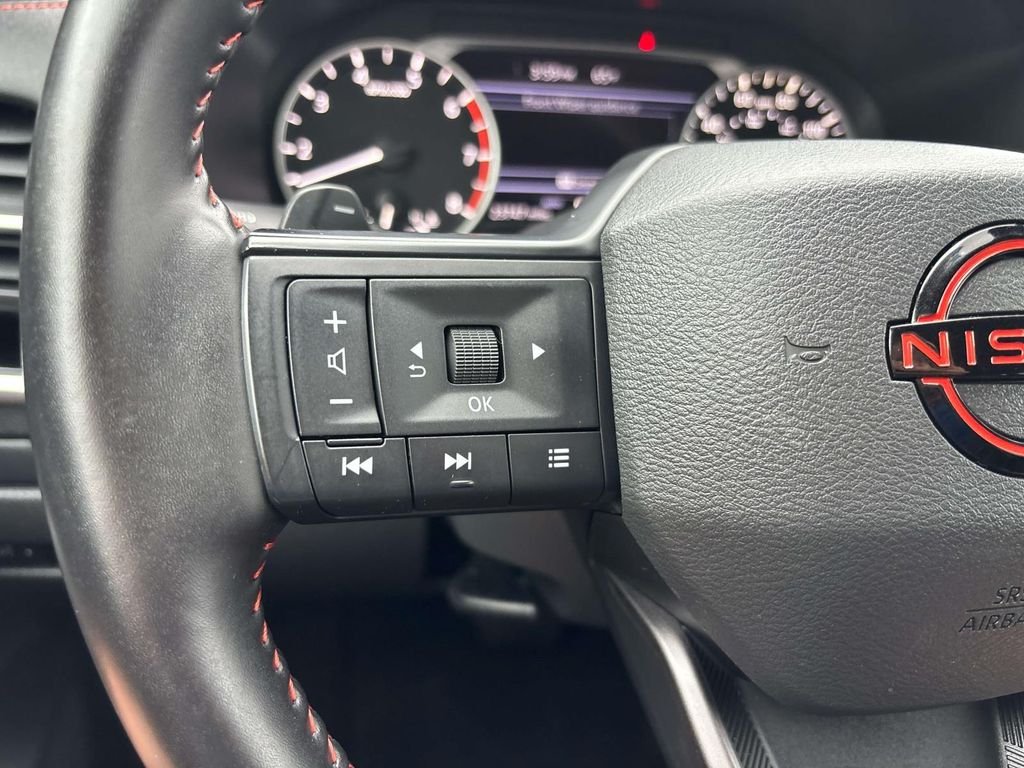 Used 2025 White Nissan Rock Creek image 18