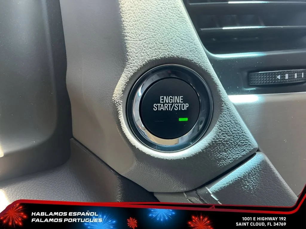 Used 2019 PEPPERDUST METALLIC GMC Denali image 17