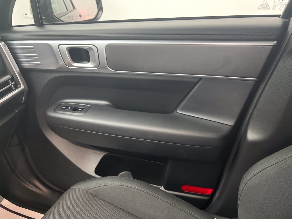Used 2026 Black Hyundai SE image 25