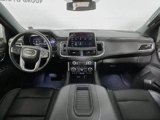 Used 2024 White GMC SLT image 24