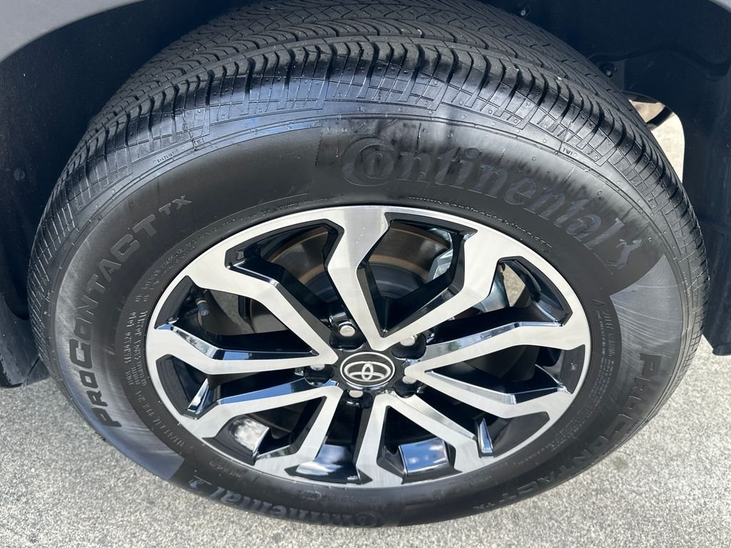 Used 2025 Silver Toyota Hybrid S image 26