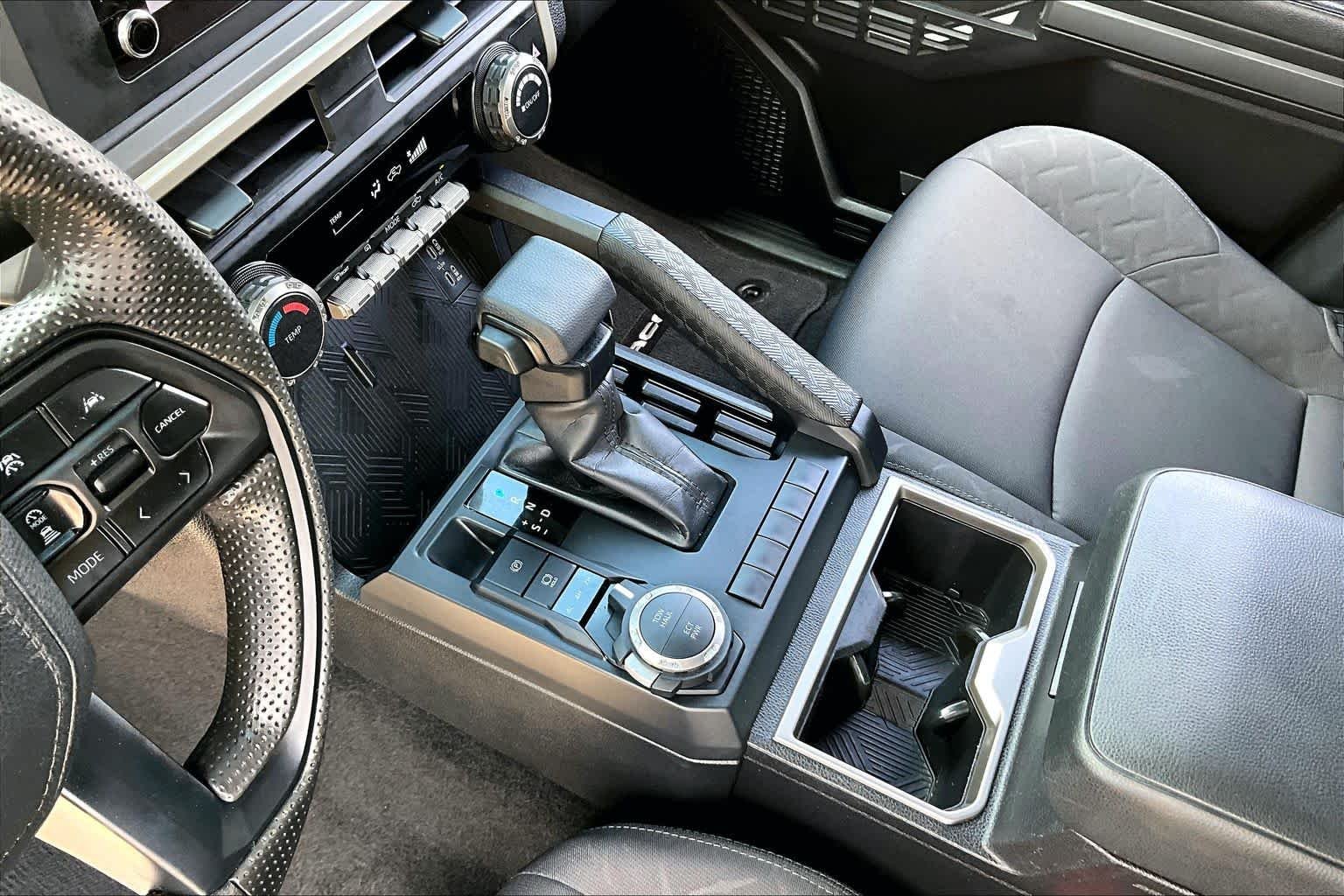 Used 2024 Underground Toyota SR5 image 30