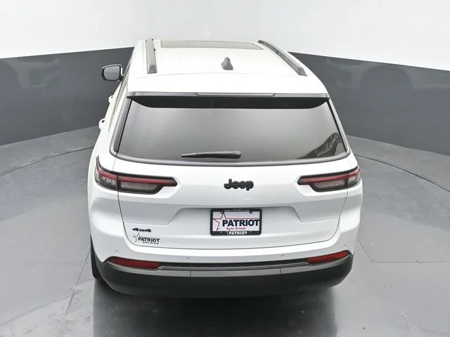 New 2026 Bright White Clearcoat Jeep Limited image 34