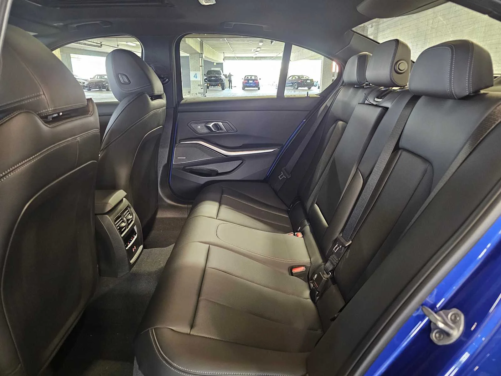 New 2026 Portimao Blue Metallic BMW 330i NA xDrive image 27