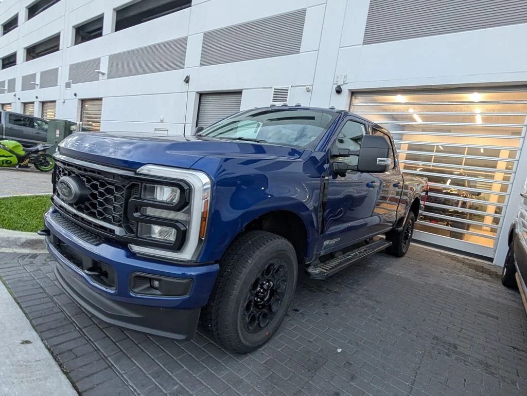 New 2026 Argon Blue Metallic Ford F-250® XLT image 3