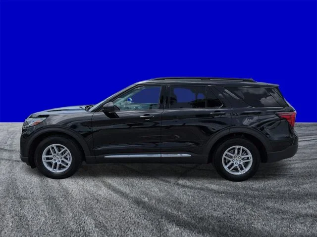 Certified Used 2025 Black Metallic Ford Active image 7