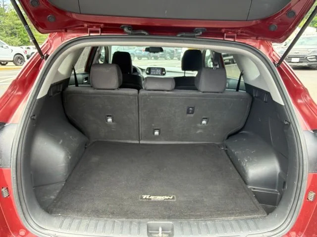 Used 2019 Red Hyundai Value image 23