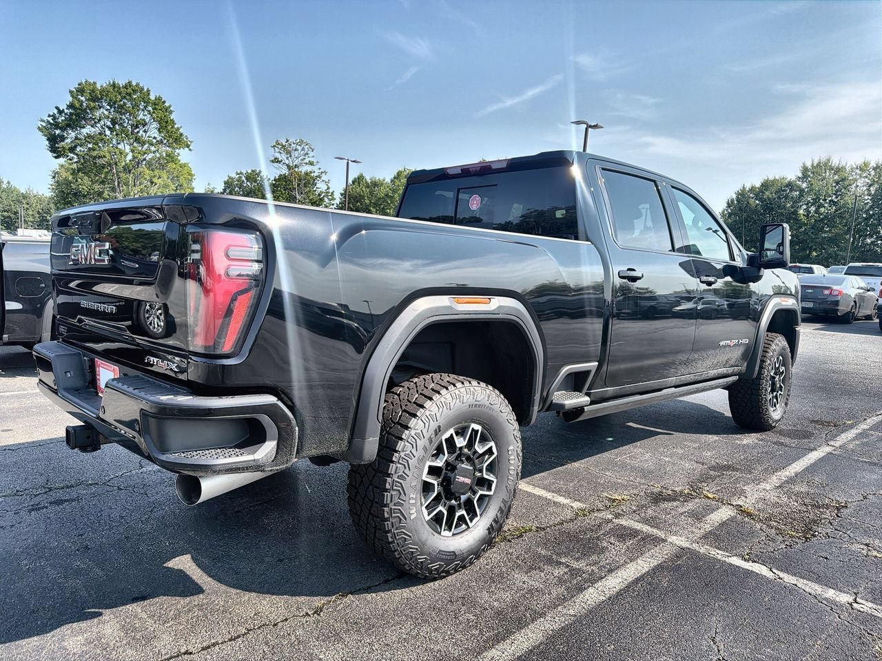 2026 GMC Sierra 2500HD AT4X - Photo 8