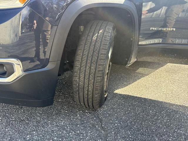 Used 2019 Blue GMC SLT-1 image 32