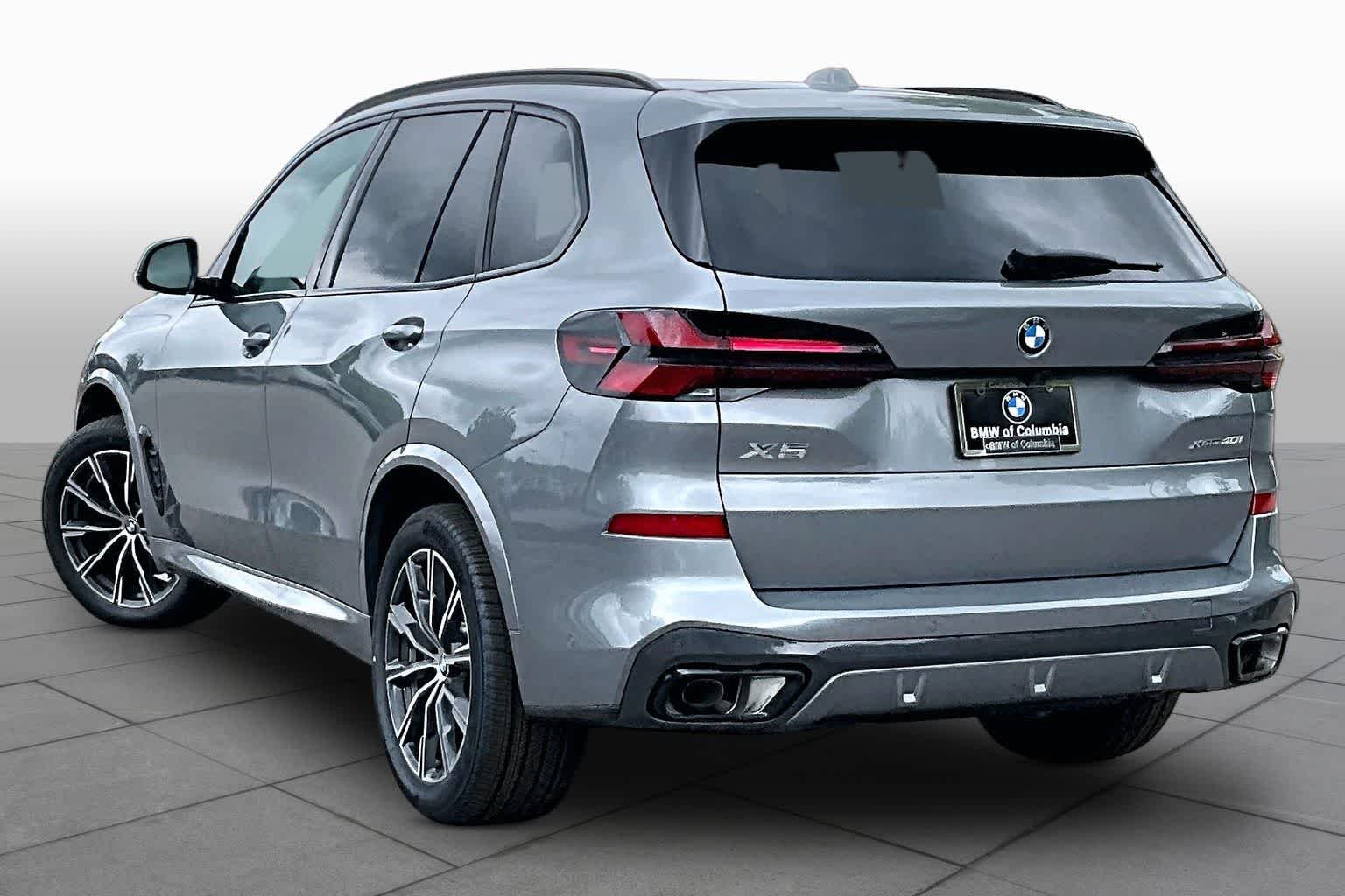New 2026 Skyscraper Grey Metallic BMW xDrive40i image 12
