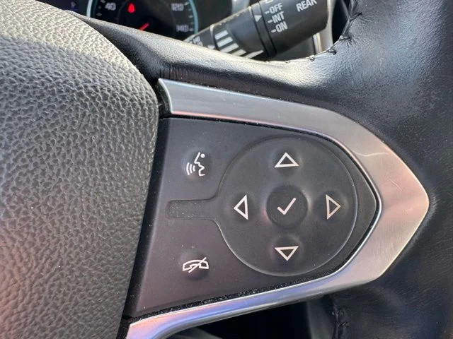Used 2021 Gray Chevrolet RS image 15
