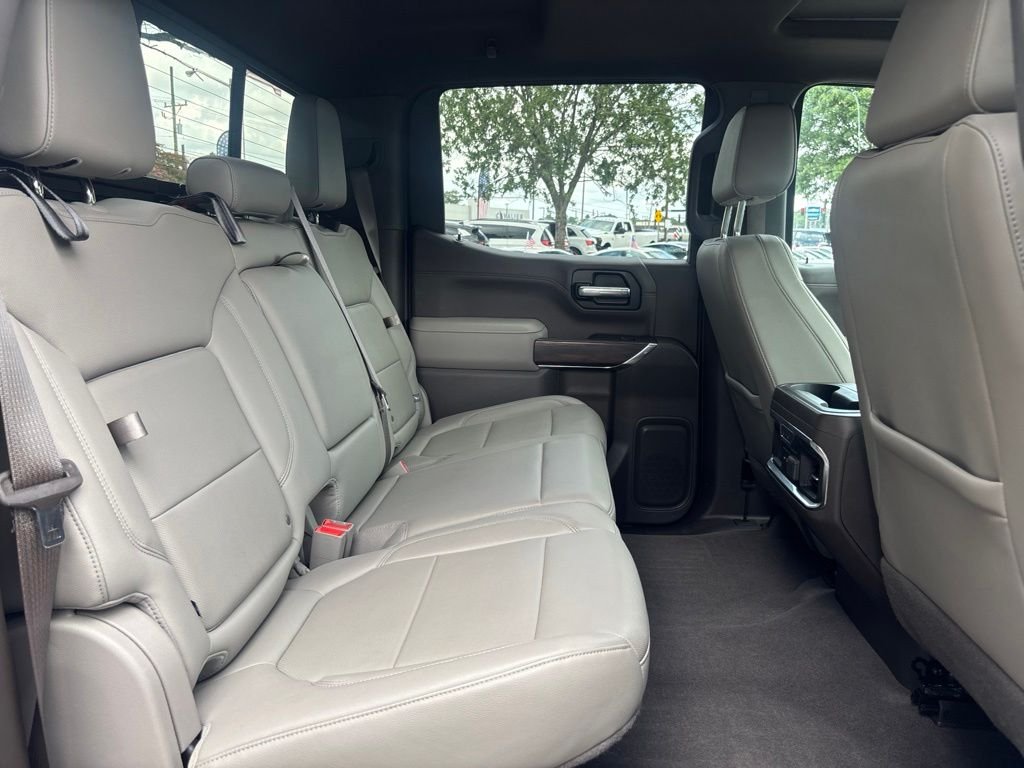 Used 2020 Blue GMC SLT image 30