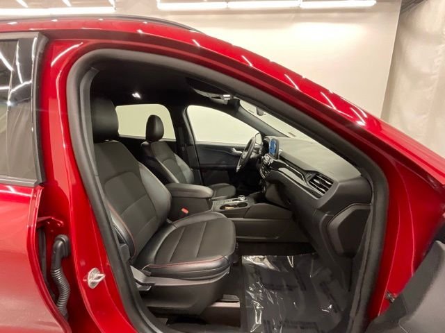 Used 2025 Red Ford ST-Line image 22