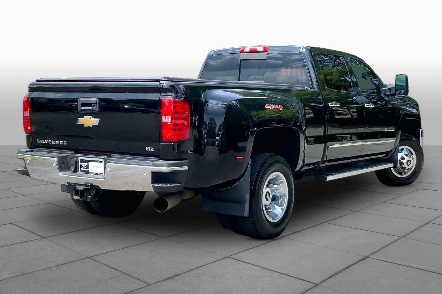 Used 2015 Black Chevrolet LTZ image 12