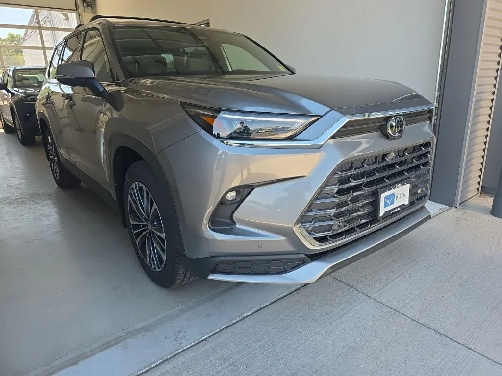 2026 Toyota Grand Highlander Hybrid  MAX Platinum