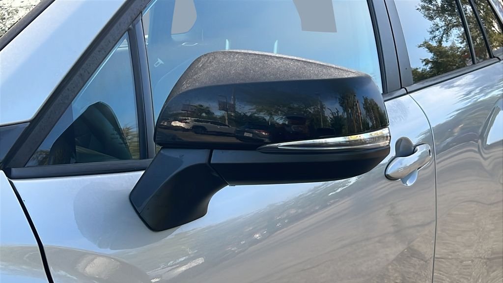 Certified Used 2025 Silver Toyota LE image 27