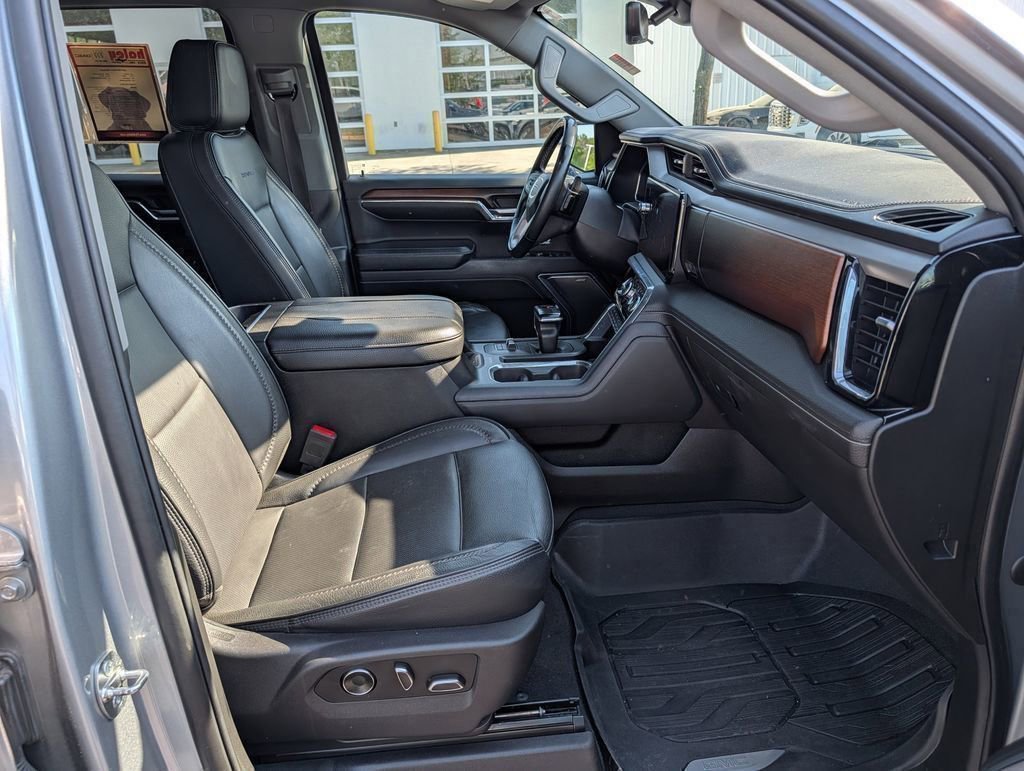 Used 2024 Sterling Metallic GMC Denali image 18
