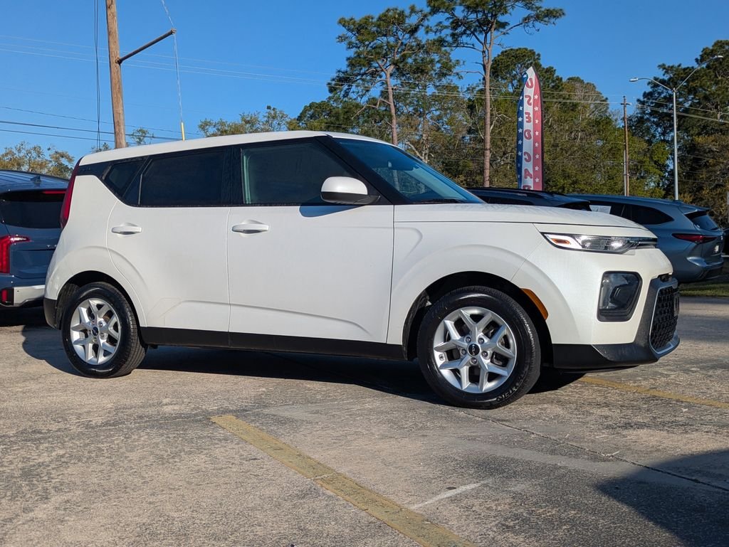 Used 2022 Kia Soul LX with VIN KNDJ23AU5N7829291 for sale in Brunswick, GA