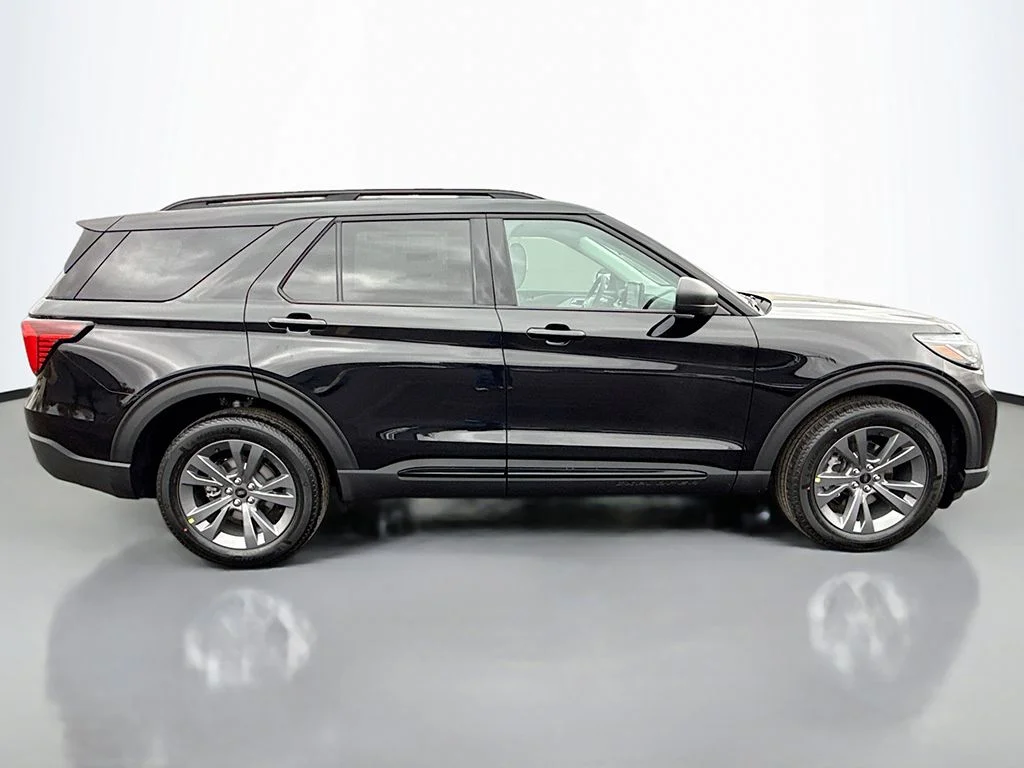 New 2026 Agate Black Metallic Ford Active image 16