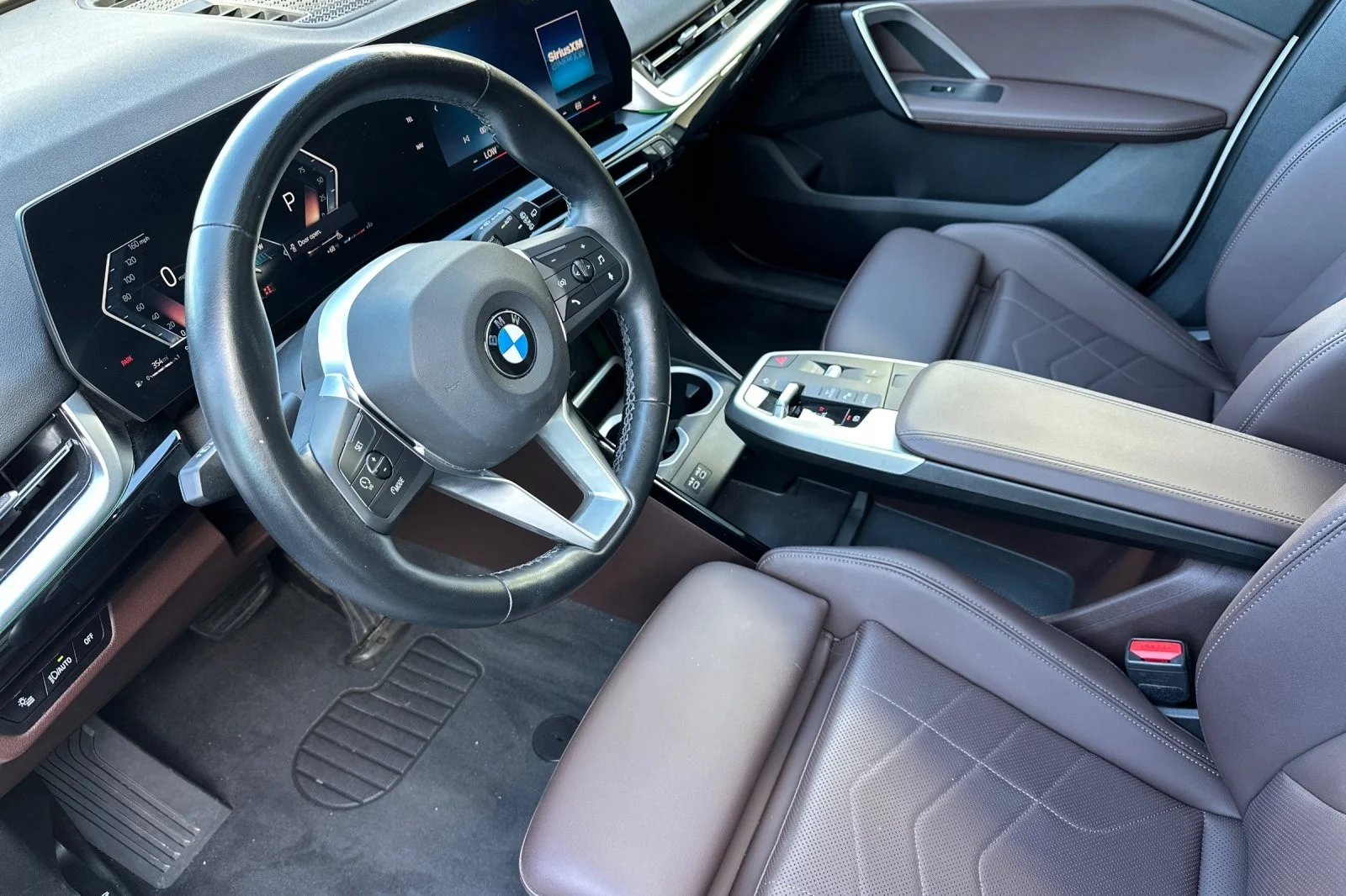 Used 2023 Alpine White BMW xDrive28i image 9