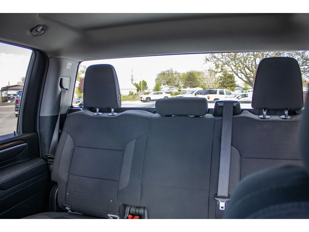 Used 2025 SUMMIT WHITE Chevrolet LT image 45