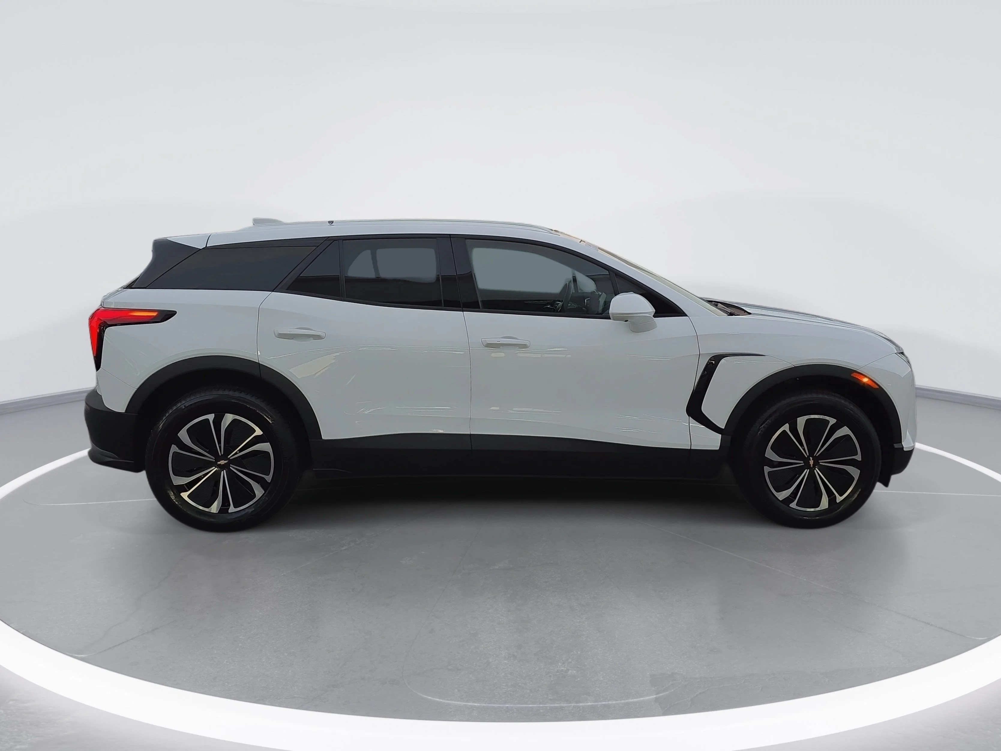 Used 2024 Chevrolet Blazer EV LT with VIN 3GNKDBRJ6RS213956 for sale in Raleigh, NC