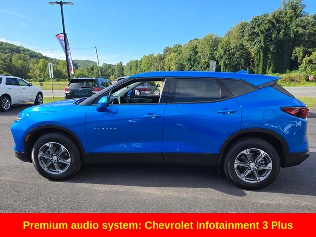 Used 2025 Blue Chevrolet LT image 5